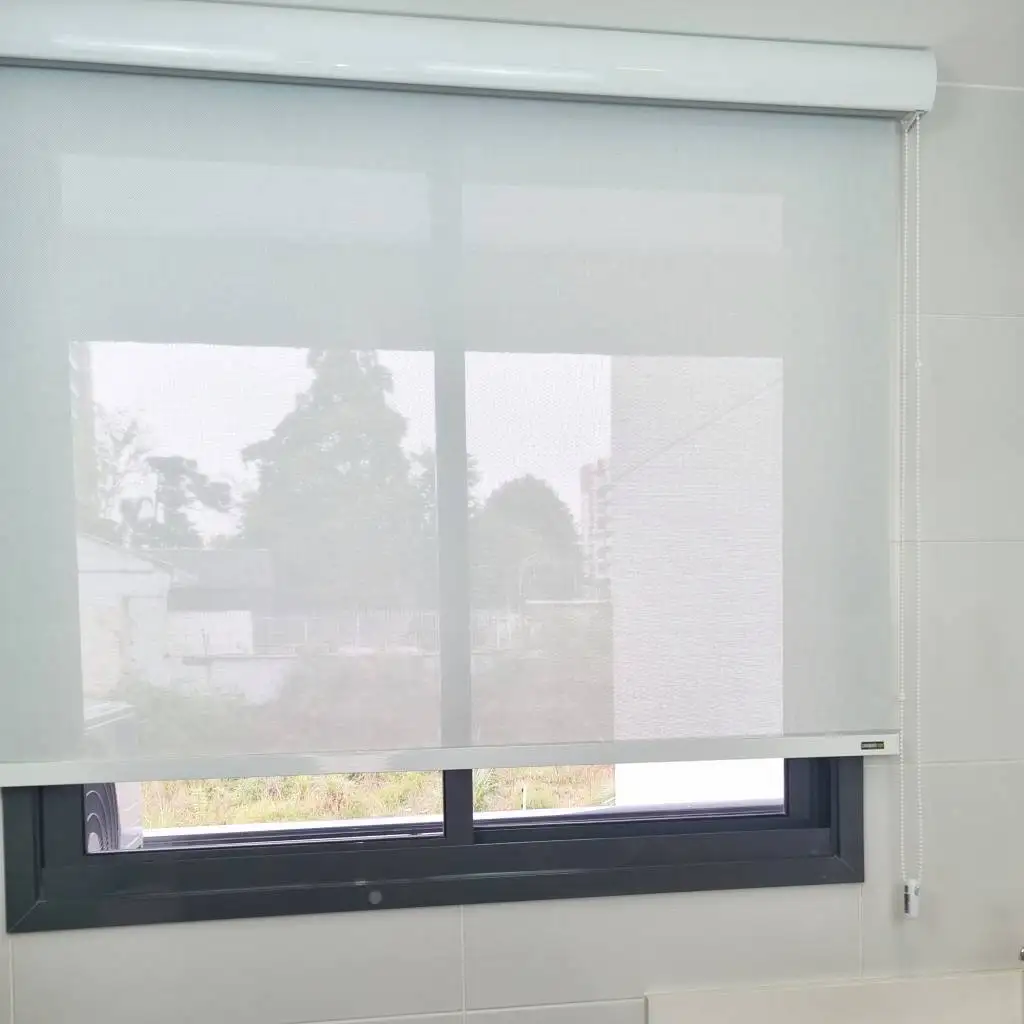 Persiana Rolô Tela Solar 3% Branca