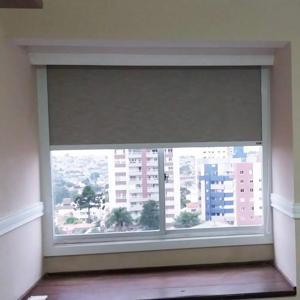 Persiana Rolô Vedação Total Viena Linho