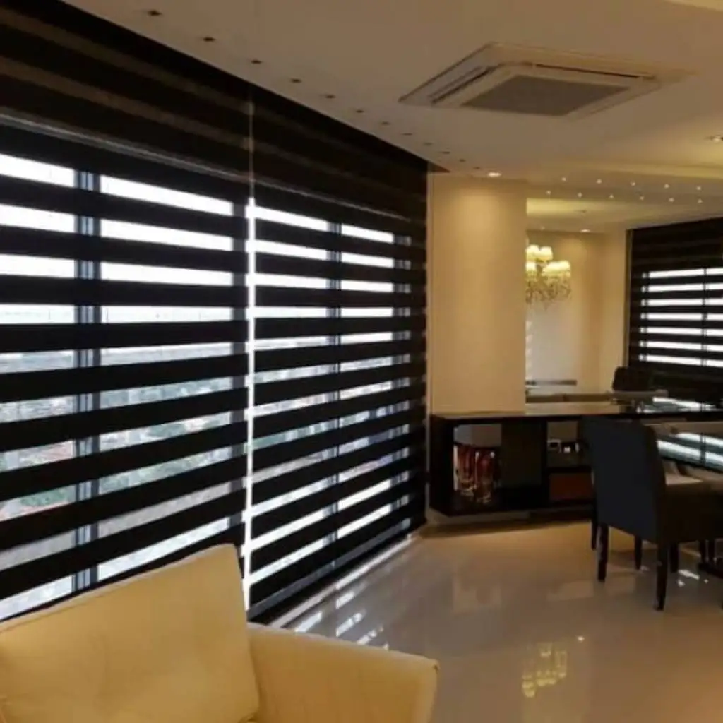 Double Vision Noronha Semi-Blackout Preto